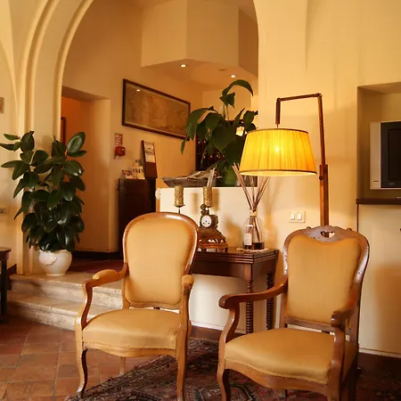 Santa Caterina Hotel 3*