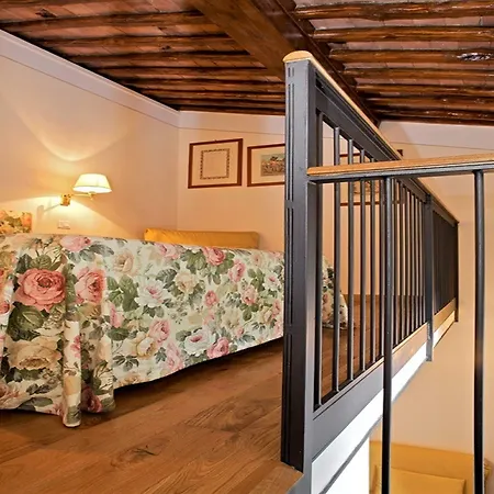 Santa Caterina 3* سيينا