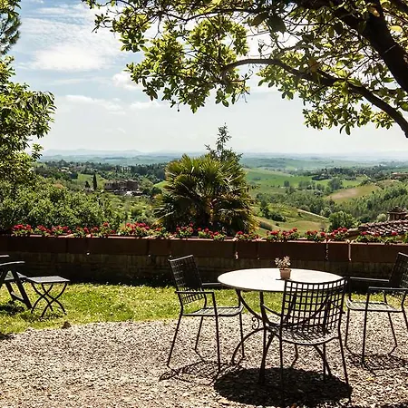 Santa Caterina Hotel 3*