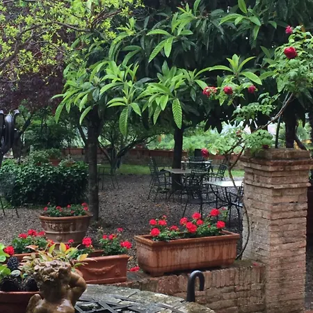 Santa Caterina Hotel 3*