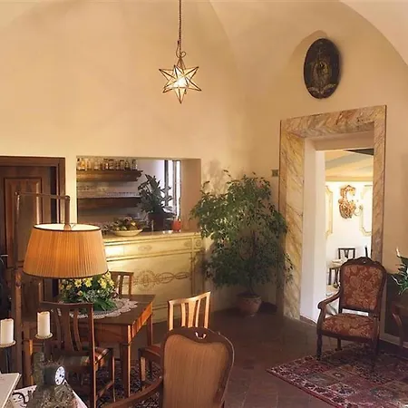 Hotel Santa Caterina 3*