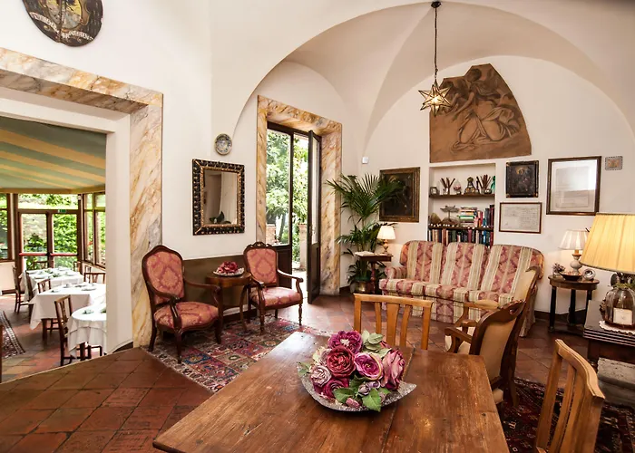 Santa Caterina Hotel 3*