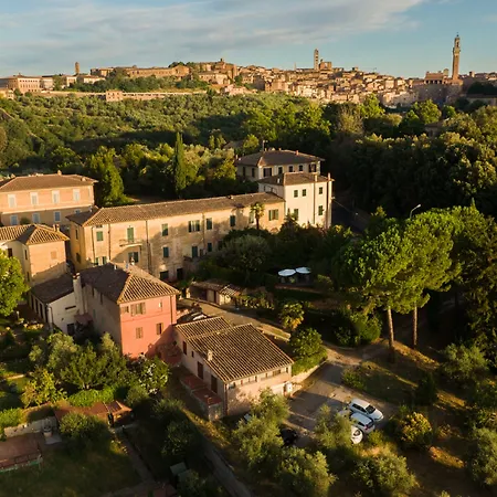 Santa Caterina فندق