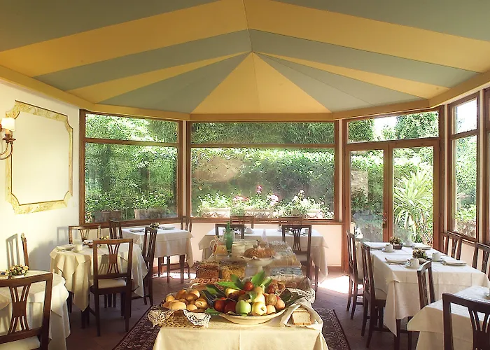 Santa Caterina 3* סיינה